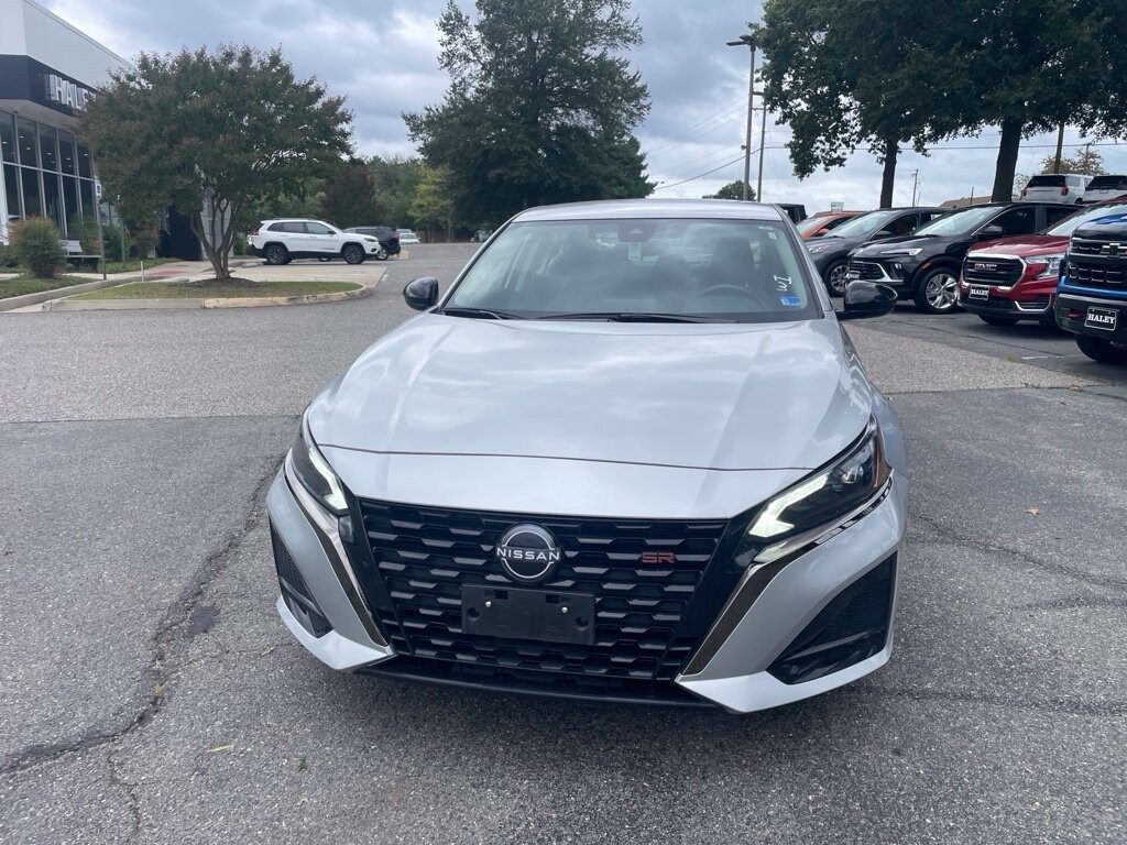 Used 2024 Nissan Altima 2.5 SR Sedan