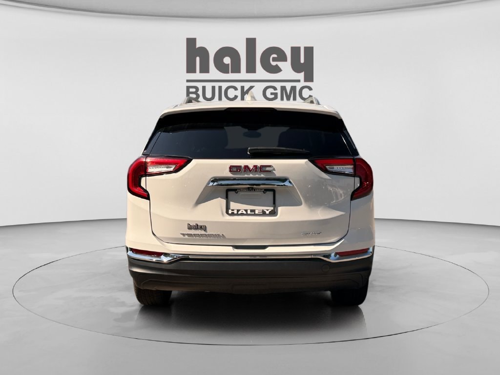 Used 2023 GMC Terrain SLT SUV