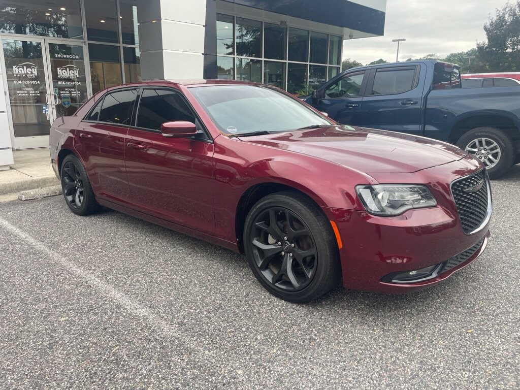 Used 2022 Chrysler 300 300S Sedan