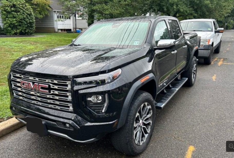 2023 GMC Canyon