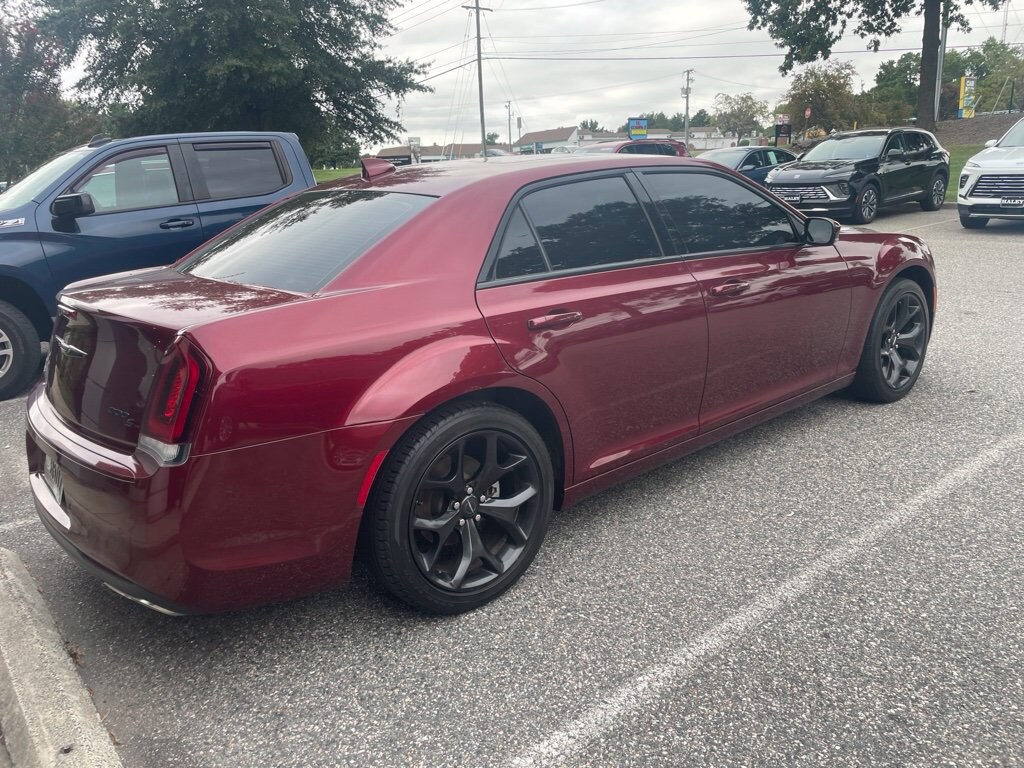 Used 2022 Chrysler 300 300S Sedan