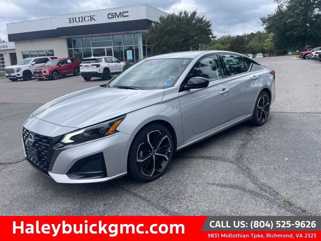 Used 2024 Nissan Altima 2.5 SR Sedan