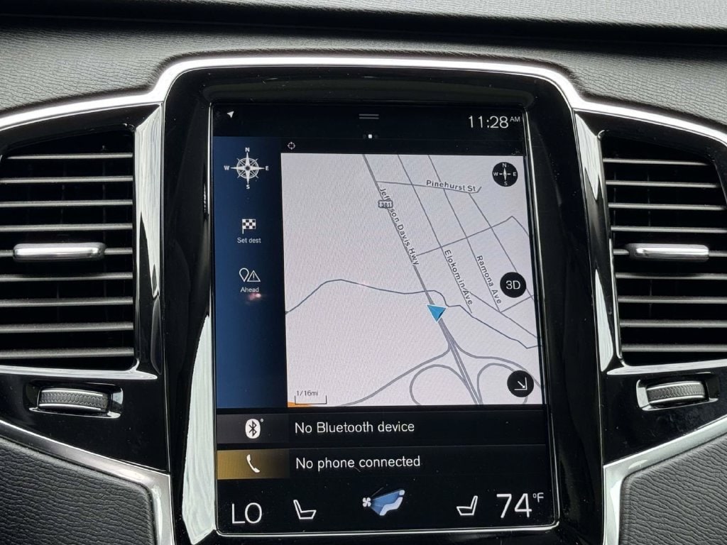 Certified 2022 Volvo XC90 T6 Momentum SUV