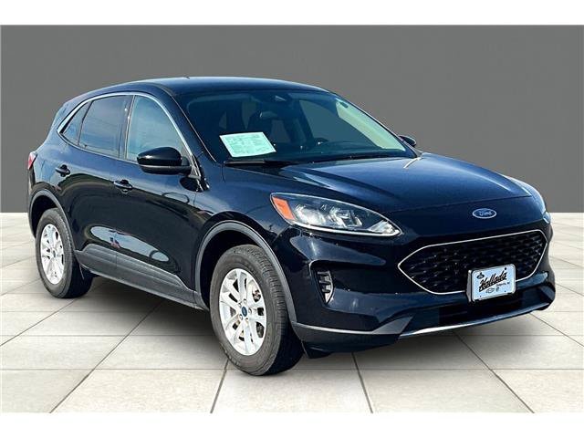 Used 2020 Ford Escape SE with VIN 1FMCU9G6XLUA96809 for sale in Dodgeville, WI