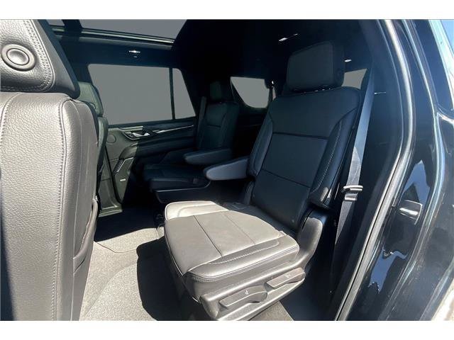 2024 GMC Yukon Denali - Photo 17