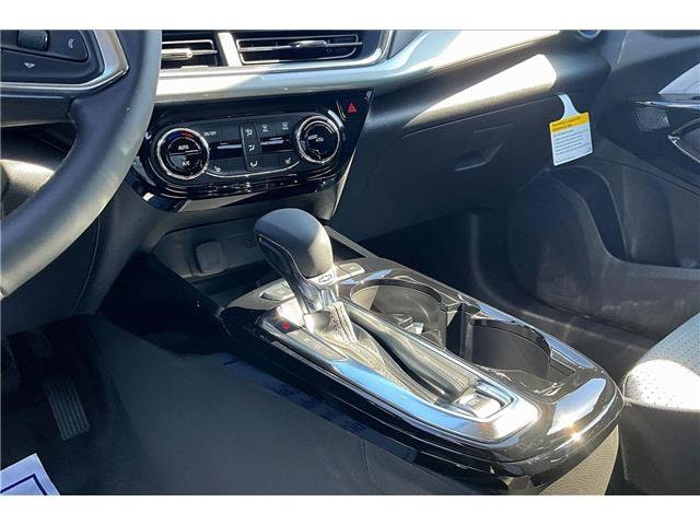 2026 Chevrolet Trax LT - Photo 13