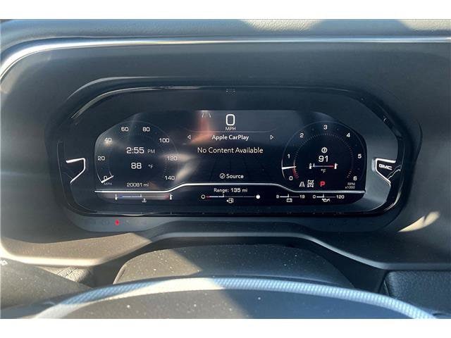 2024 GMC Yukon Denali - Photo 11