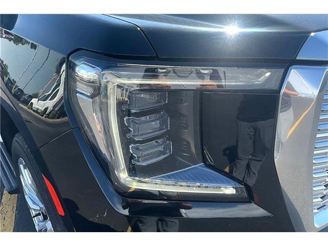 2024 GMC Yukon Denali - Photo 22
