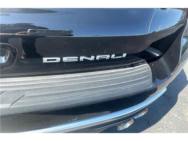 2024 GMC Yukon Denali - Photo 19
