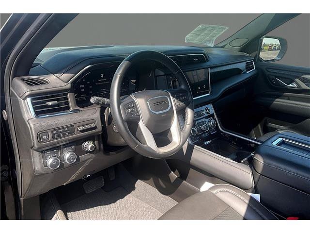 2024 GMC Yukon Denali - Photo 13