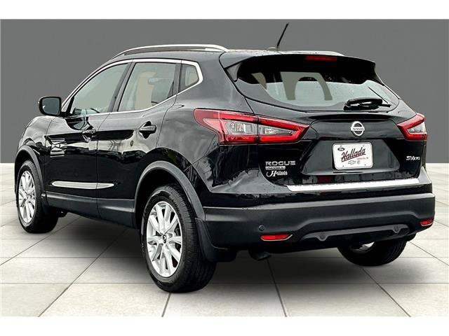 2021 Nissan Rogue Sport SV - Photo 4