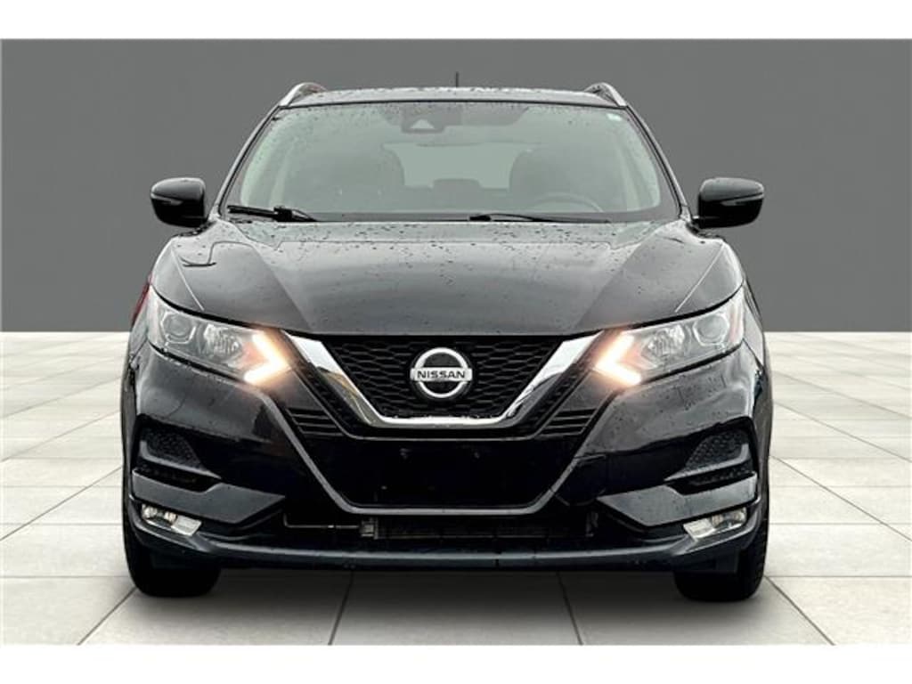 Used 2021 Nissan Rogue Sport SV SUV
