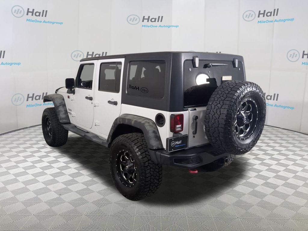 2012 Jeep Wrangler Unlimited Sport - Photo 12