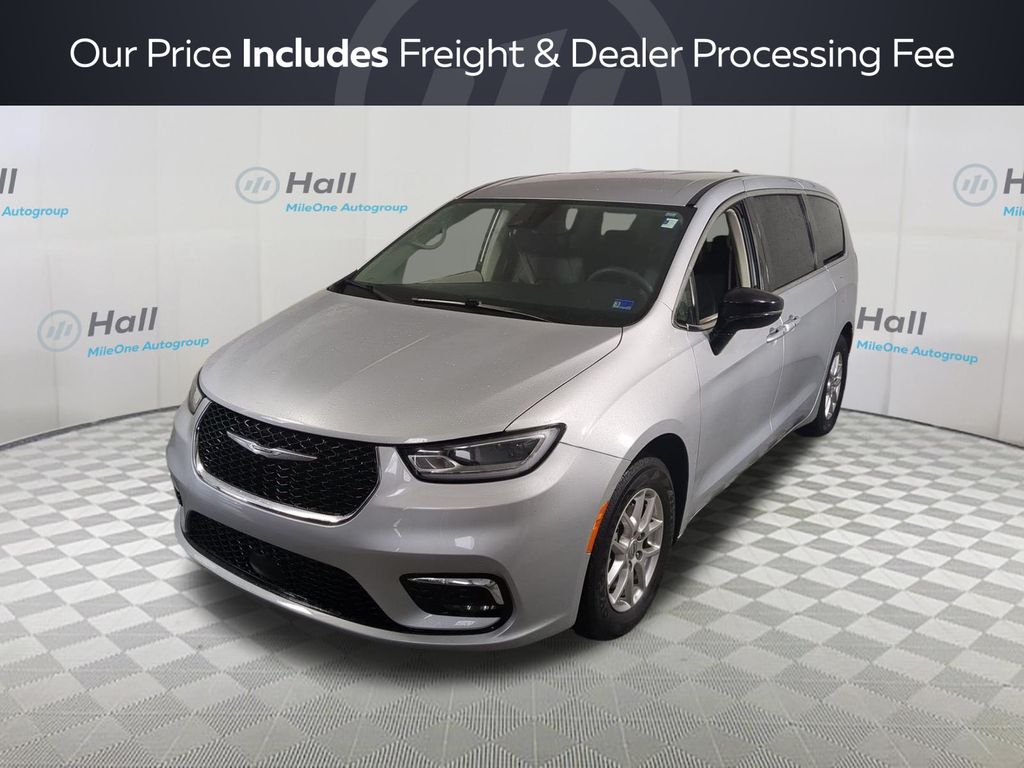 2024 Chrysler Pacifica