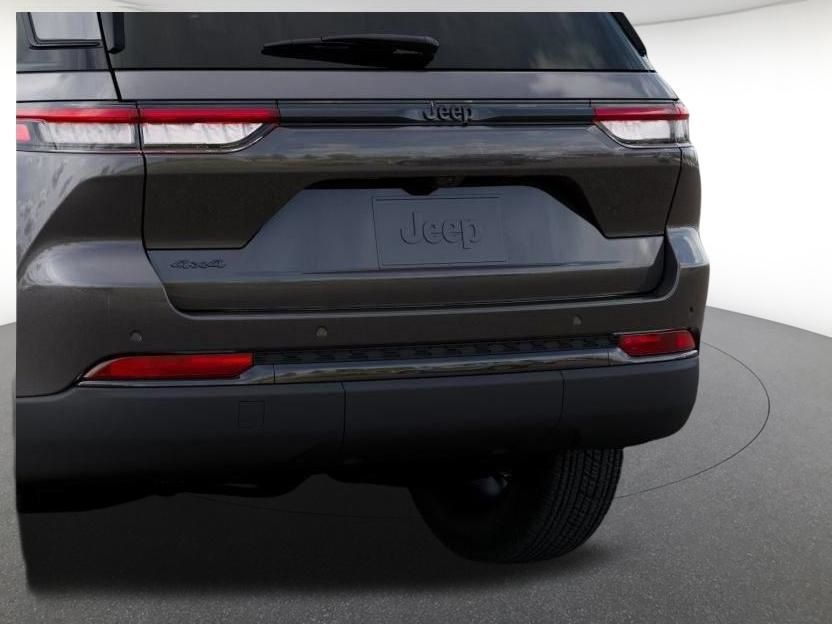 2025 Jeep Grand Cherokee Altitude - Photo 22