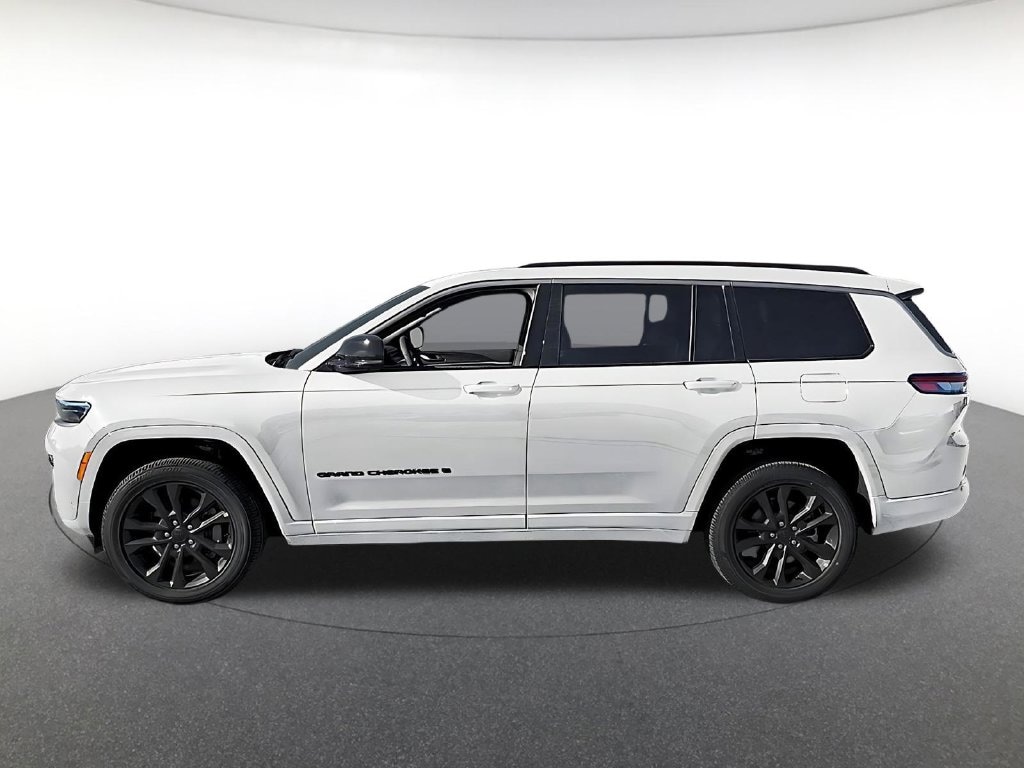 New 2026 Jeep Grand Cherokee L Laredo Sport Utility
