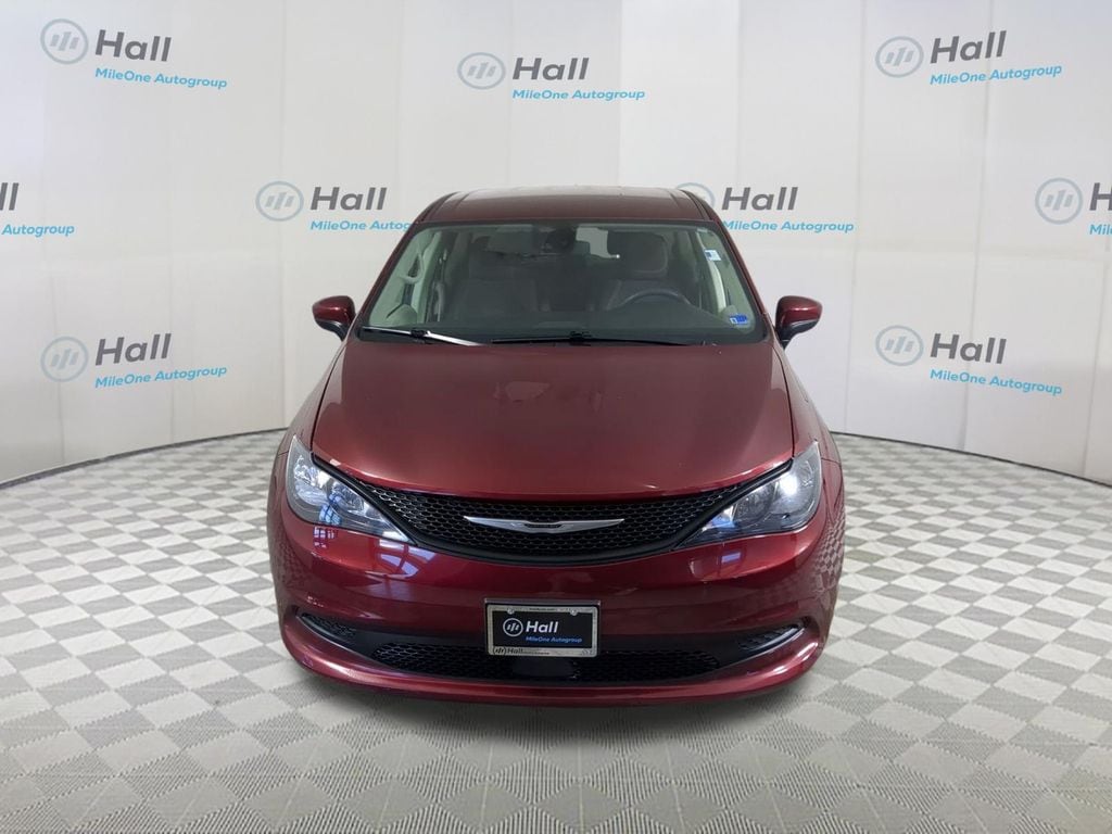 Used 2023 Chrysler Voyager LX Minivan/Van