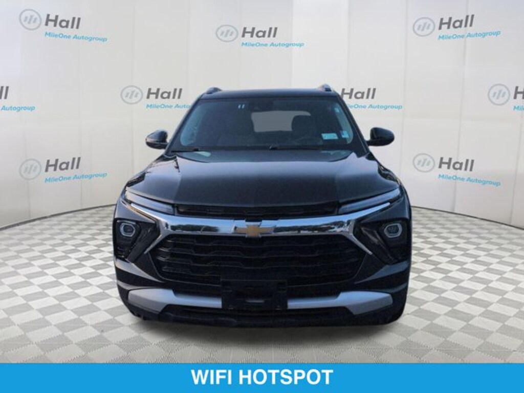 Used 2025 Chevrolet Trailblazer LT SUV