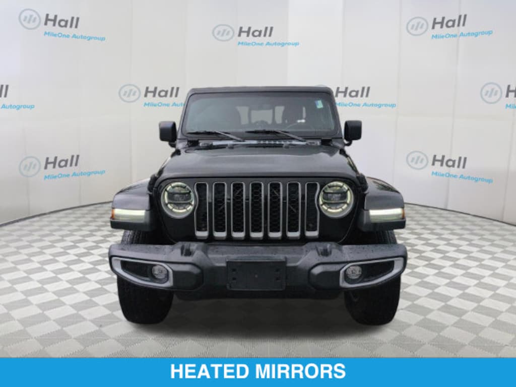 Used 2022 Jeep Gladiator Overland Truck