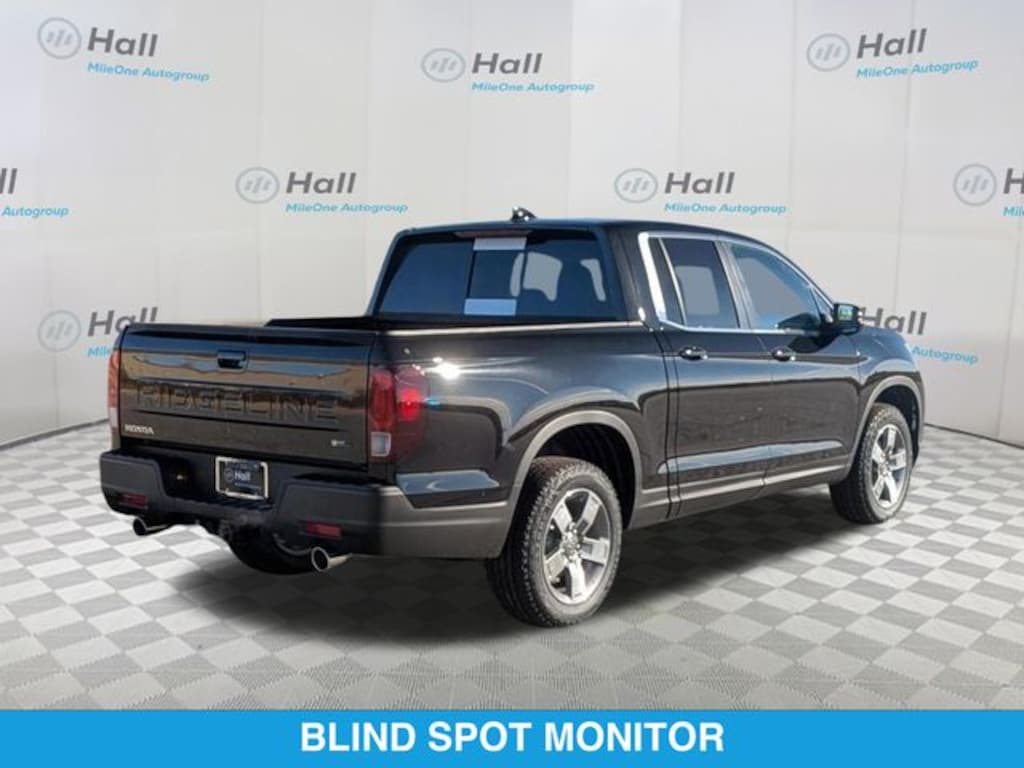 New 2026 Honda Ridgeline RTL Truck Crew Cab