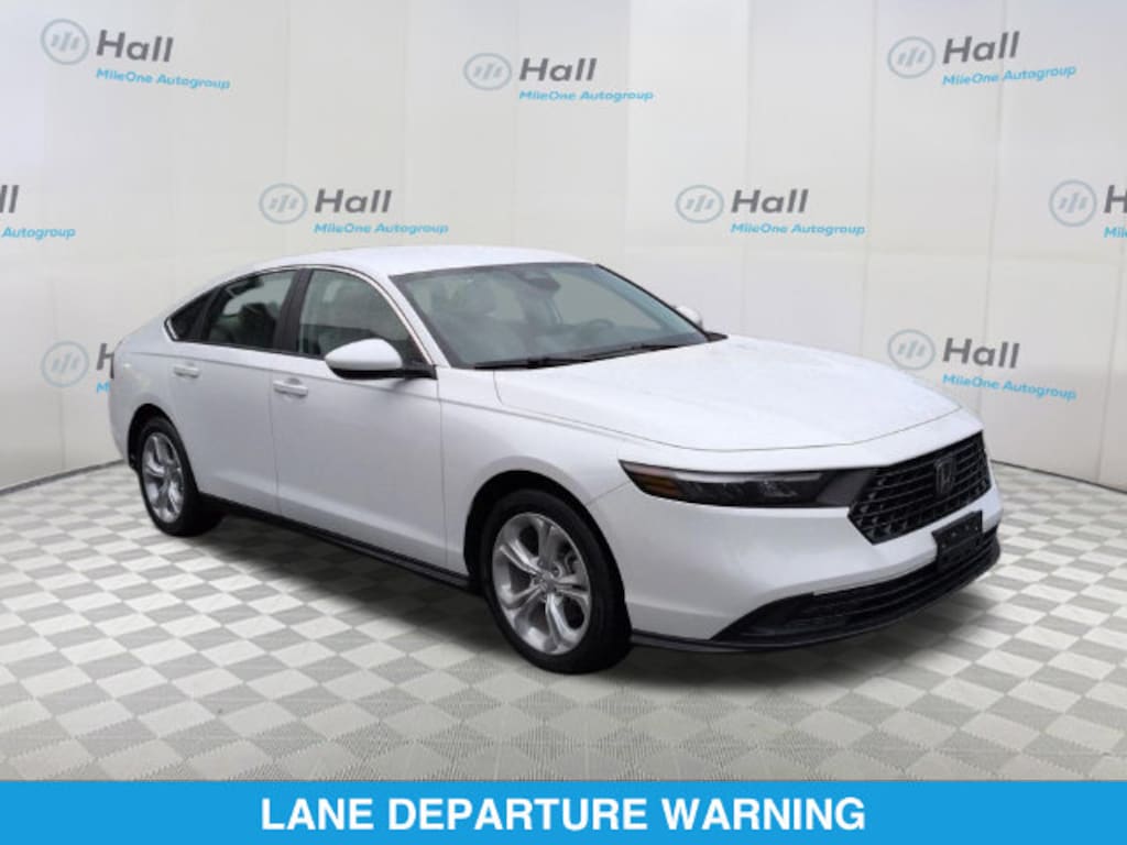 Used 2023 Honda Accord LX Sedan