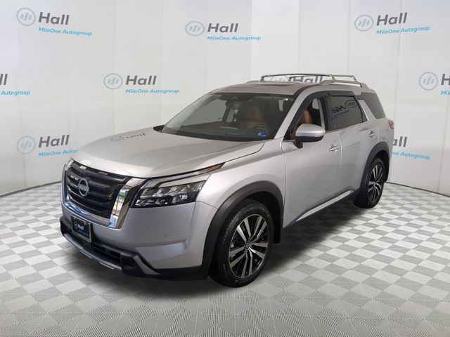Used 2025 Nissan Pathfinder Platinum SUV