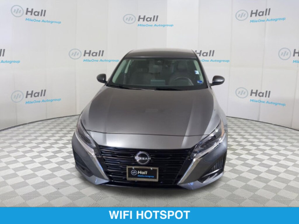Used 2025 Nissan Altima 2.5 SV Sedan