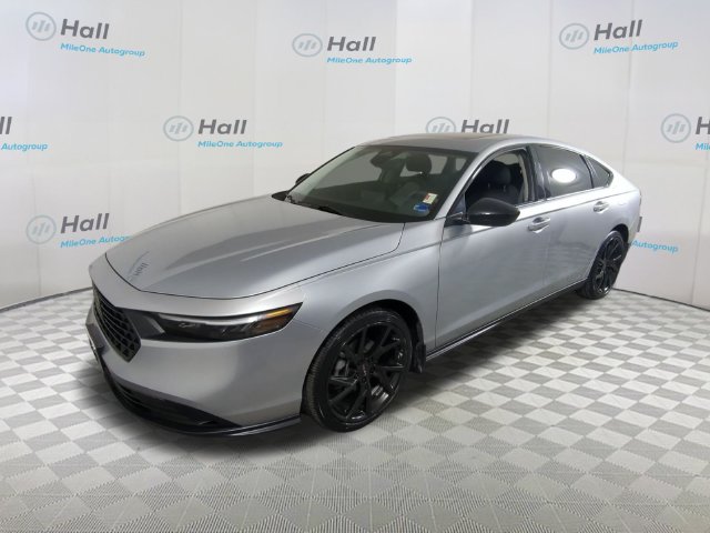 Used 2025 Honda Accord SE Sedan