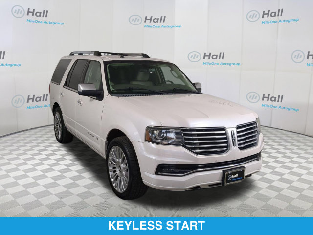 2016 Lincoln Navigator Select - Photo 5