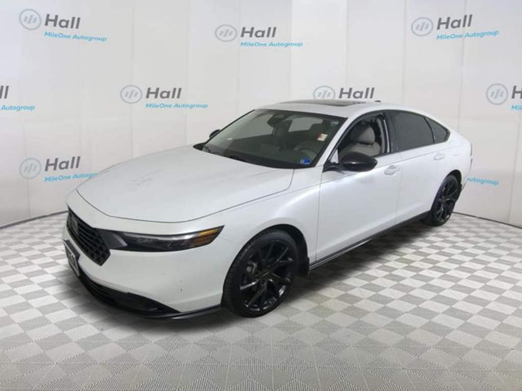 Used 2025 Honda Accord SE Sedan