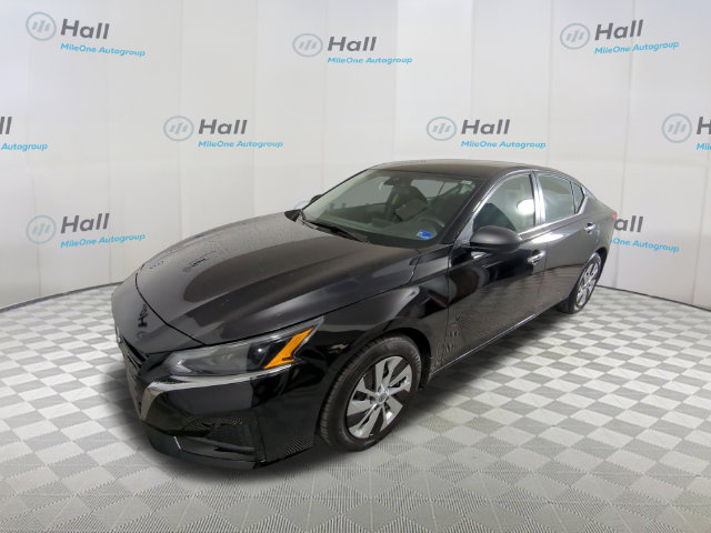 Used 2024 Nissan Altima 2.5 S Sedan