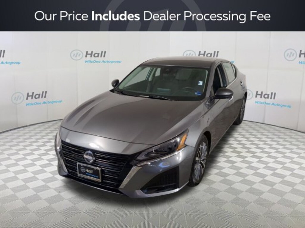 Used 2025 Nissan Altima 2.5 SV Sedan