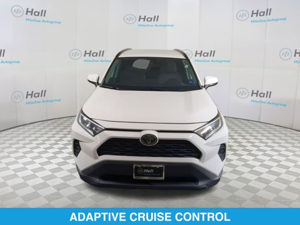 Used 2020 Toyota RAV4 XLE SUV