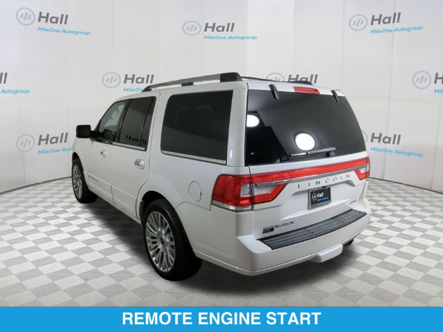 2016 Lincoln Navigator Select - Photo 11