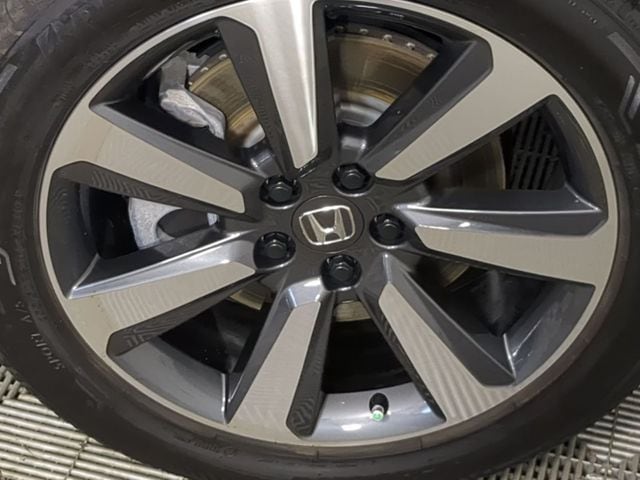 2025 Honda Pilot Touring - Photo 30