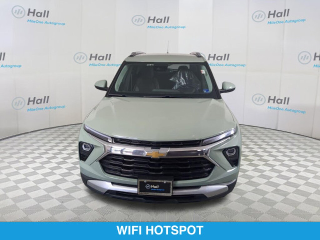 Used 2025 Chevrolet Trailblazer LT SUV
