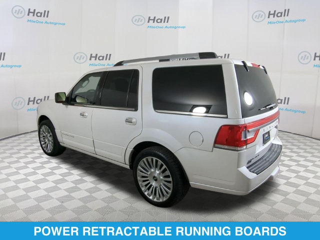 2016 Lincoln Navigator Select - Photo 12