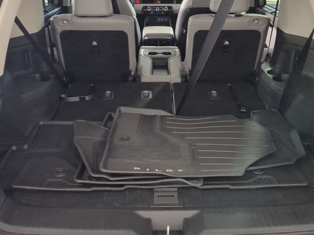 2025 Honda Pilot EX-L - Photo 27