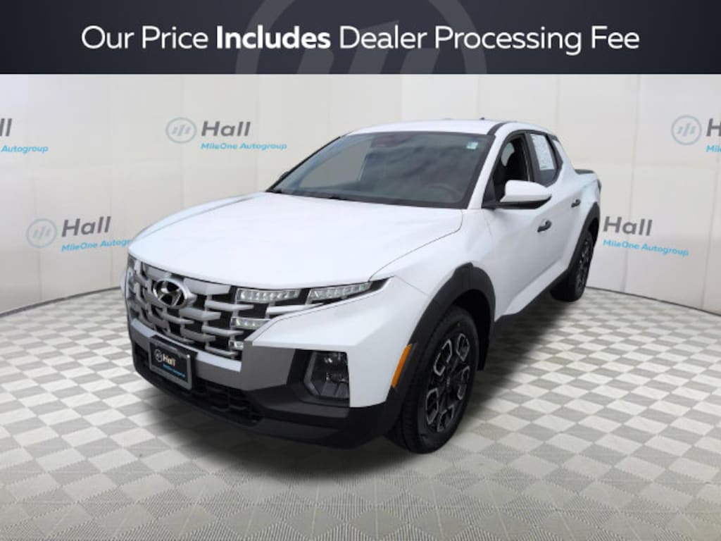 Used 2024 Hyundai Santa Cruz SE Truck