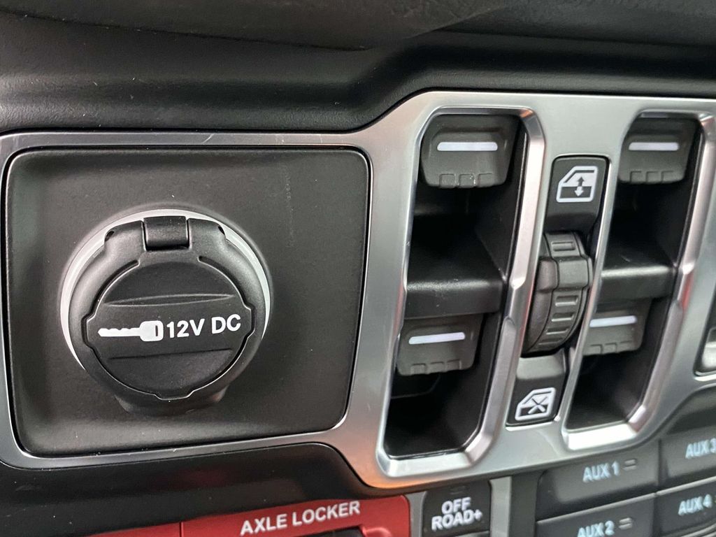 2026 Jeep Wrangler 4-Door Willys - Photo 21