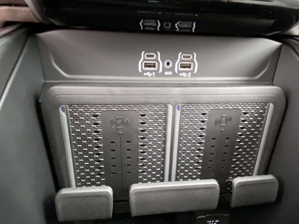 2026 RAM 3500 Laramie - Photo 20