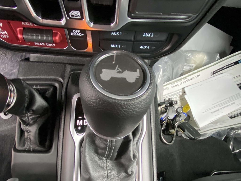 2026 Jeep Wrangler 4-Door Willys - Photo 17