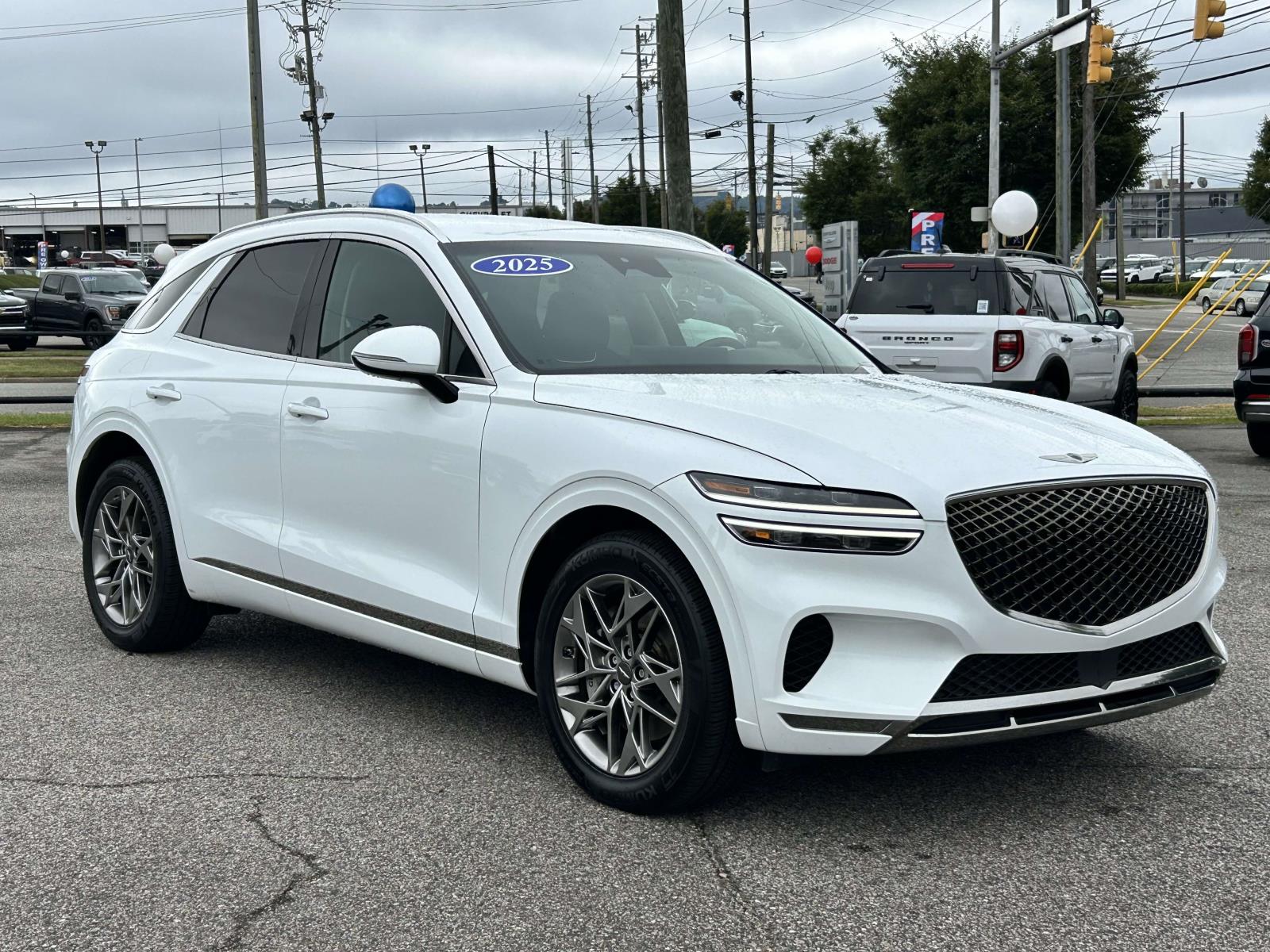 2025 GENESIS GV70