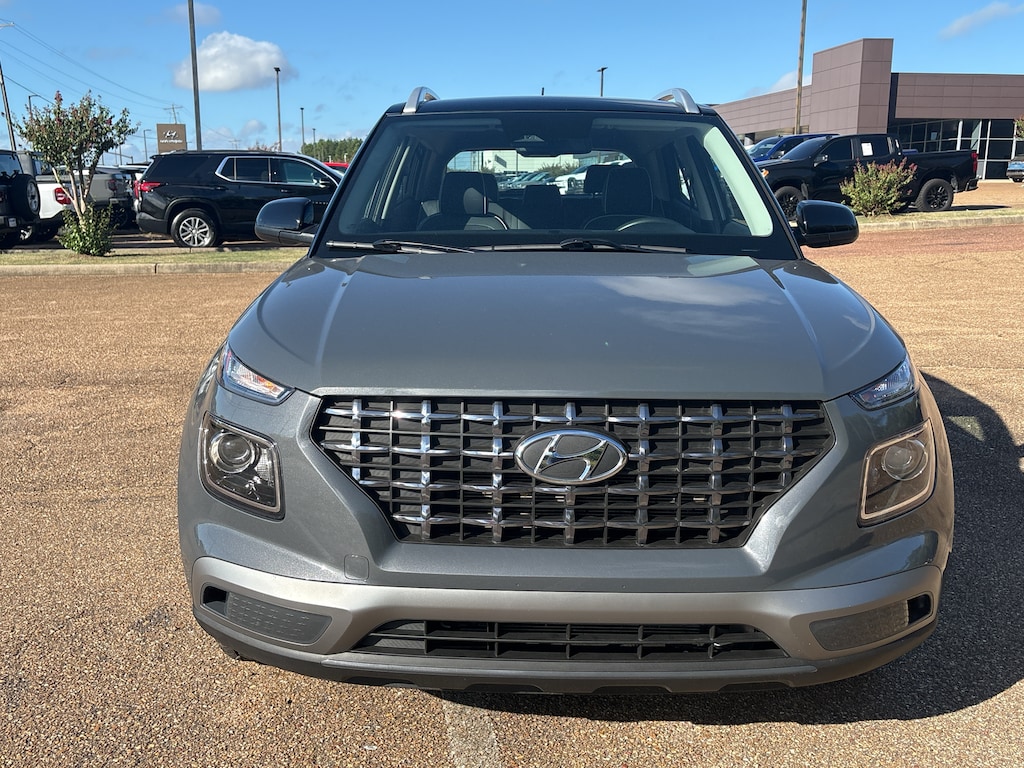 Used 2026 Hyundai Venue SEL Sport Utility