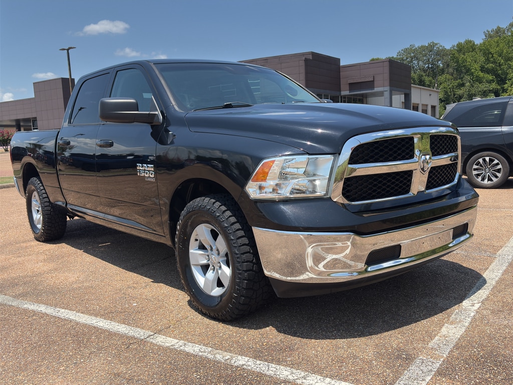 2020 RAM 1500 Classic SLT