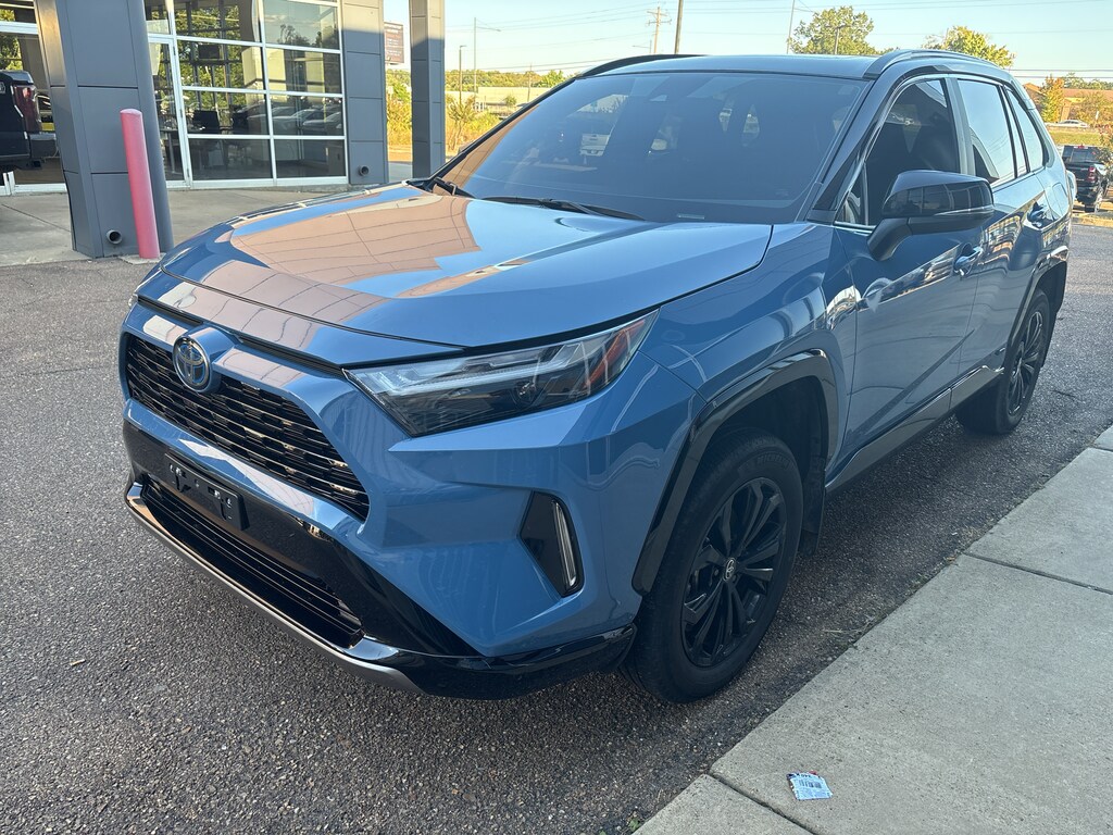 Used 2024 Toyota RAV4 Hybrid Hybrid XSE Sport Utility