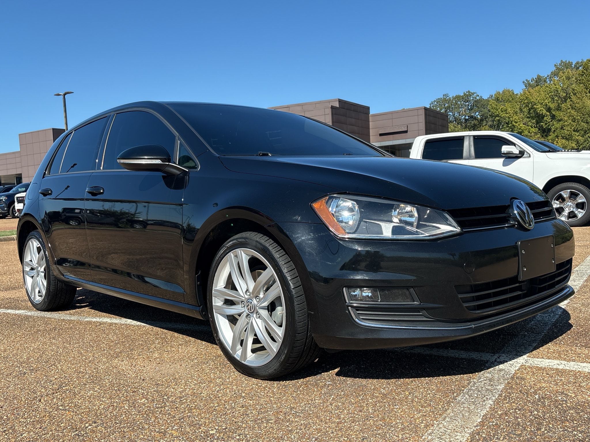 2017 Volkswagen Golf SEL