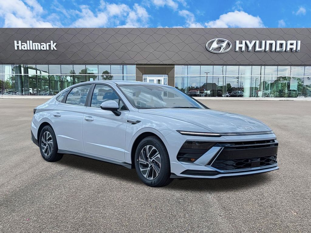 2026 Hyundai Sonata Hybrid Blue