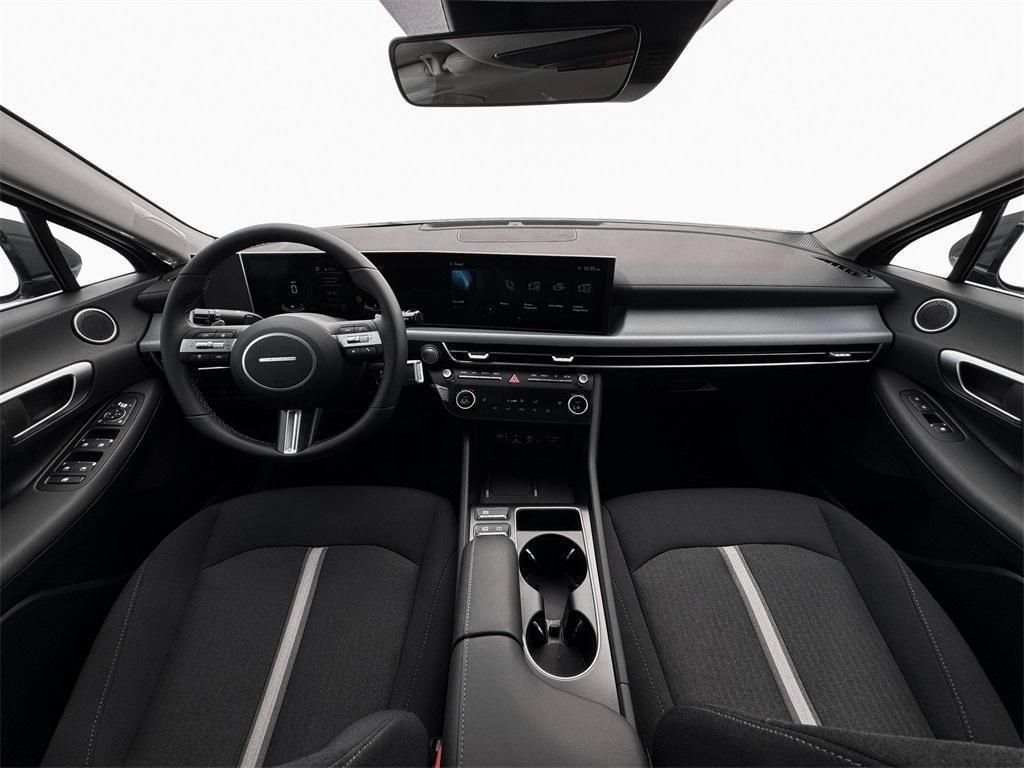 2026 Hyundai Sonata SEL - Photo 13
