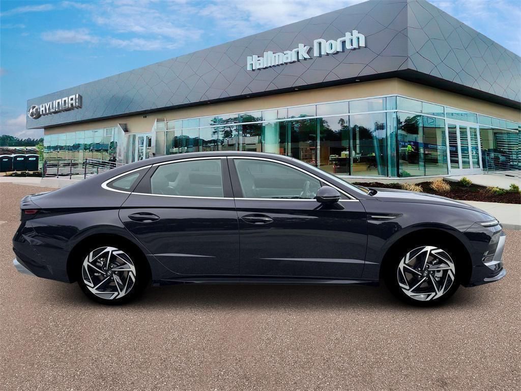 2026 Hyundai Sonata SEL - Photo 9